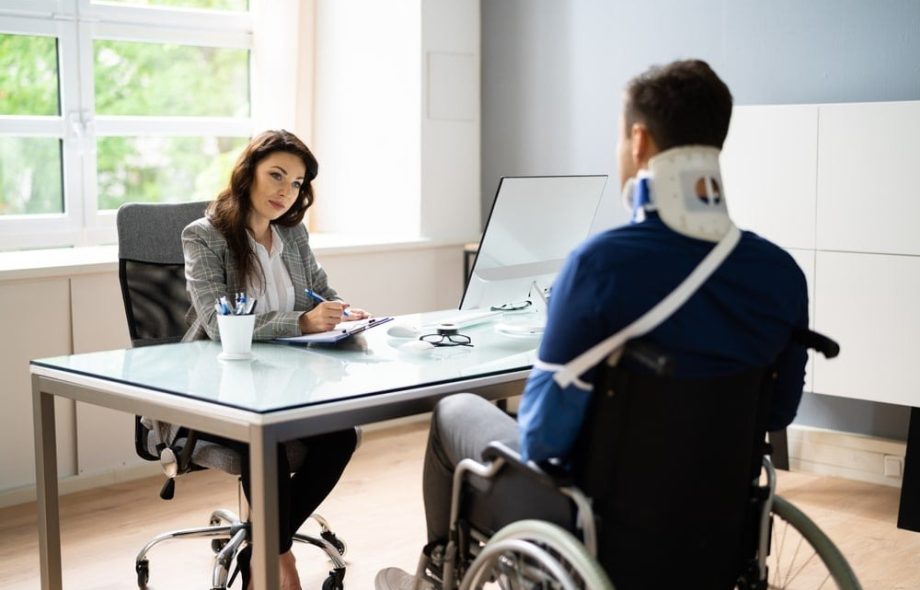 Cómo los accidentes en la ciudad llevan a las personas a buscar un abogado especialista en lesiones personales en Chicago